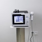 Pneumatisches Stoßwellen-ESWT-Schockwellen-Physiotherapiegerät Onda De Choque